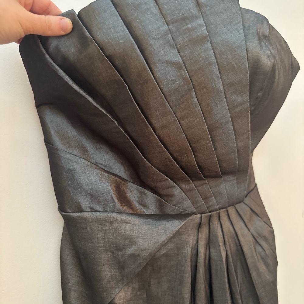 Elegant Strapless Mini Silver Cocktail Dress